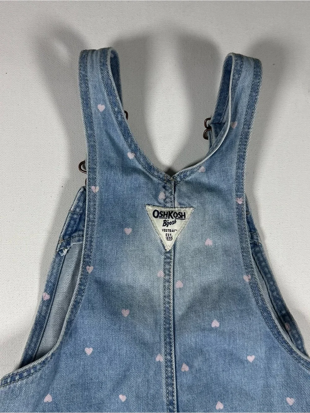 OshKosh B'gosh Denim Overalls Girls 5T Light Blue Pink Heart Print Cotton Snaps